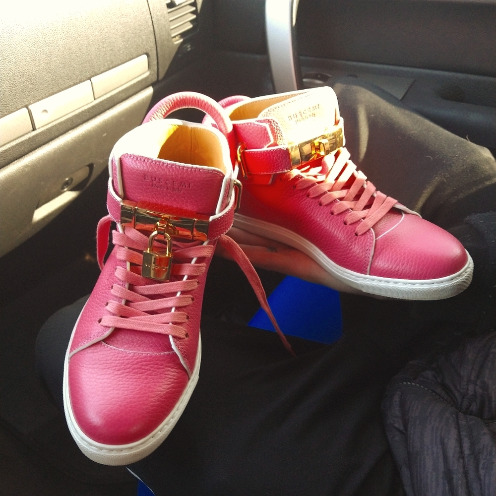 Buscemi padlock shoes